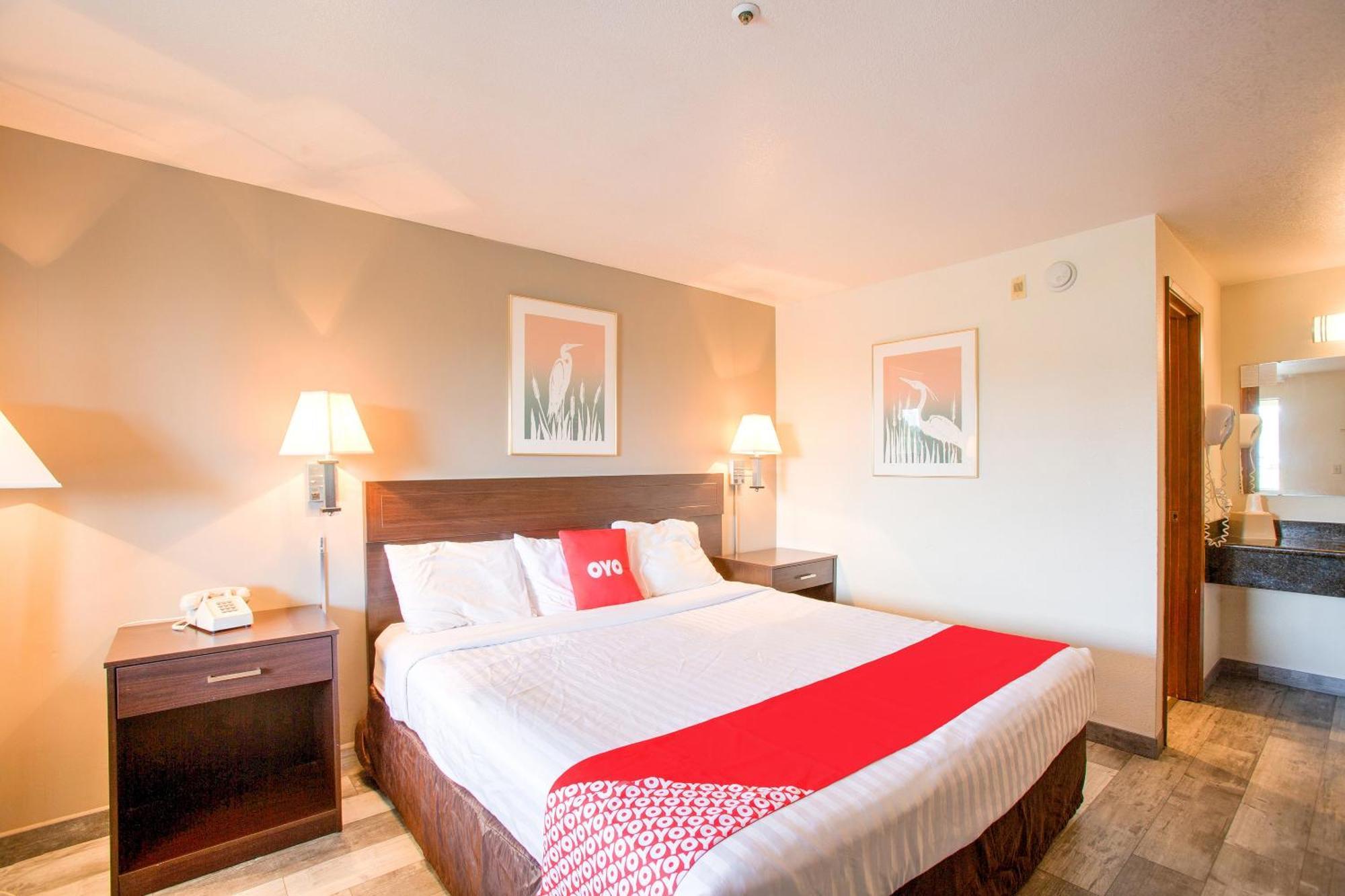 Oyo Woodland Hotel And Suites 외부 사진