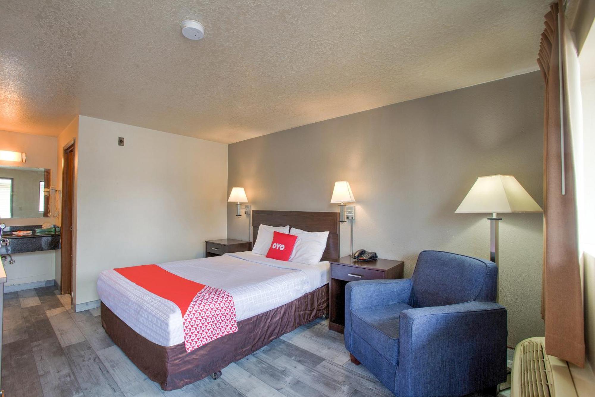Oyo Woodland Hotel And Suites 외부 사진