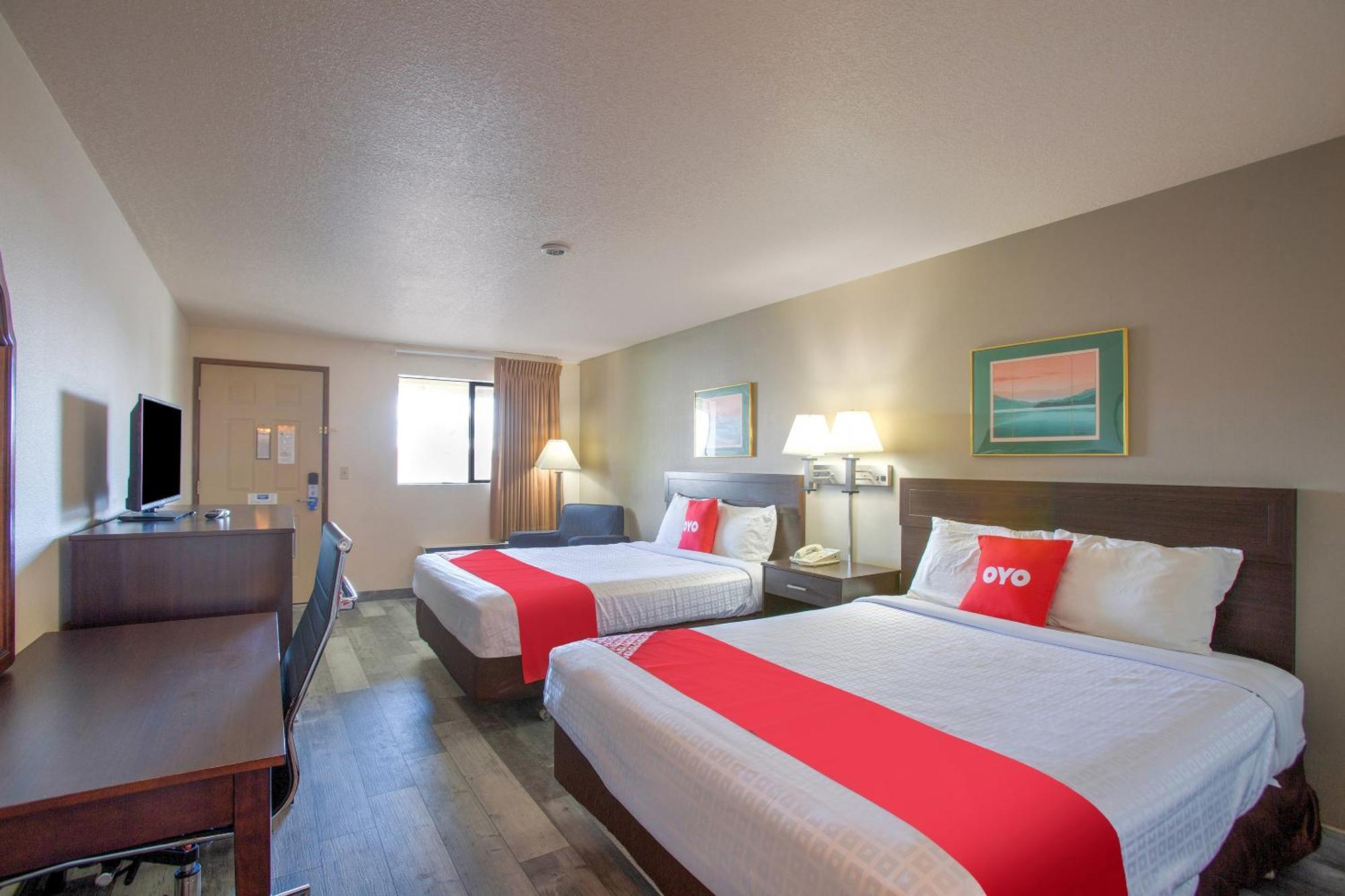 Oyo Woodland Hotel And Suites 외부 사진